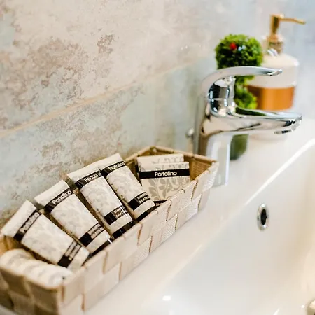 Radu Apartament דירה