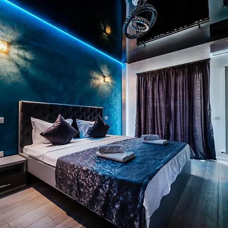 Radu Apartament * אפורי נורד