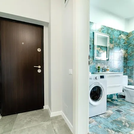 Radu Apartament דירה אפורי נורד